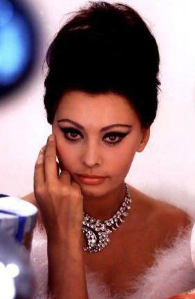 Sophia-Loren-What-a-woman-actress-ingolden.gr
