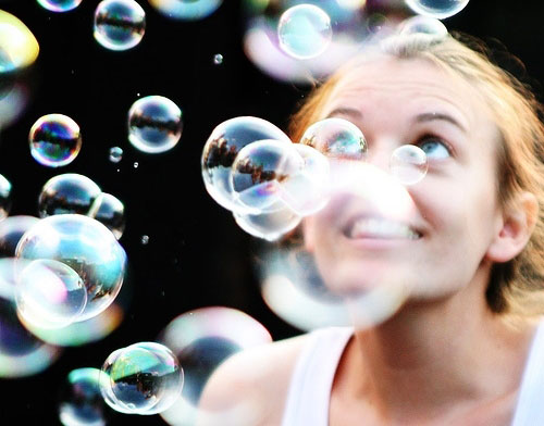 mia-idea-quotes-Einstein-bubbles-girl-woman